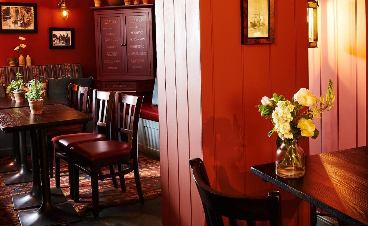 Red Lion Hotel Clovelly Dış mekan fotoğraf