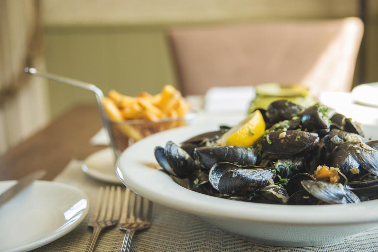 Red Lion Hotel Clovelly Dış mekan fotoğraf